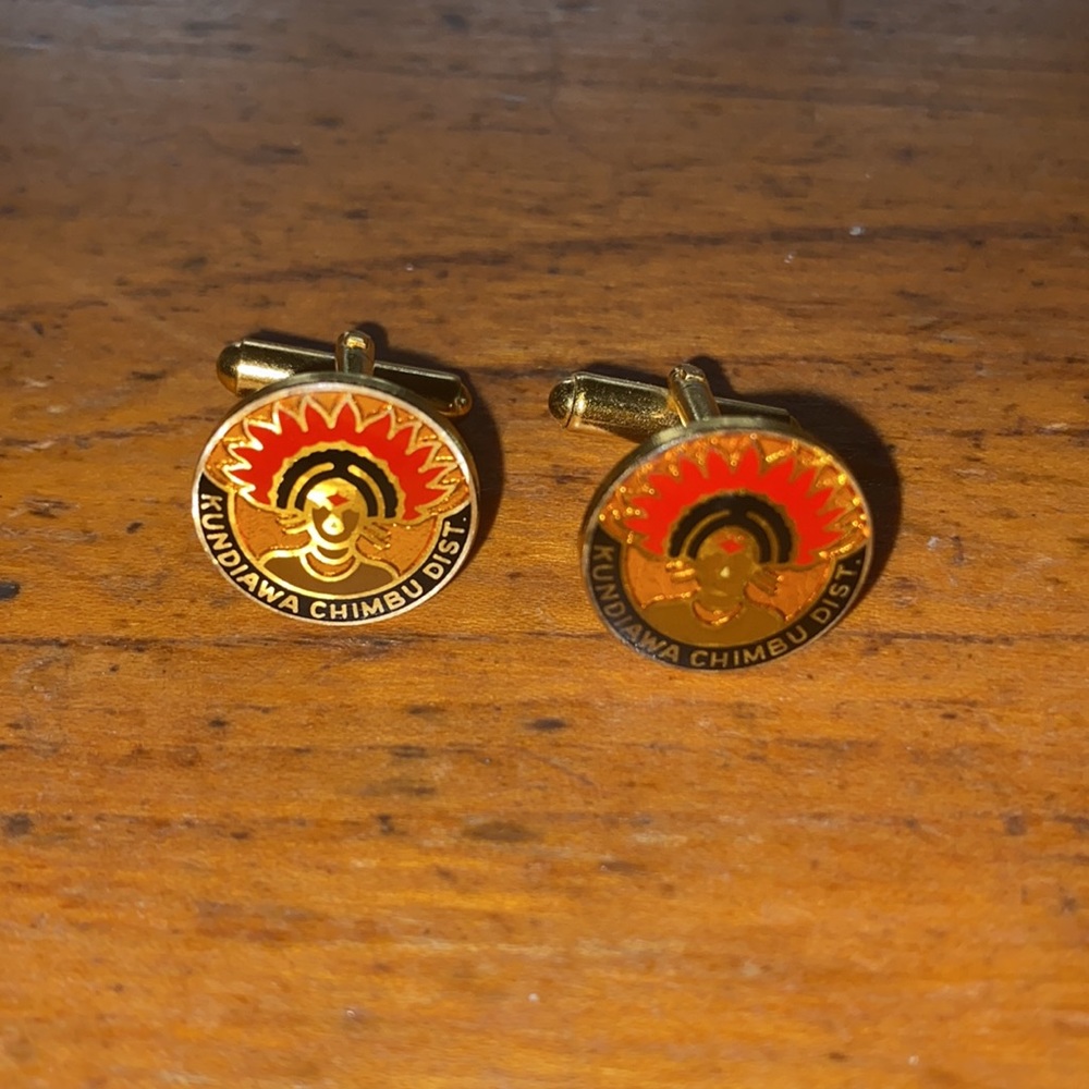 VTG STOKES round gold tone enamel look cuff links